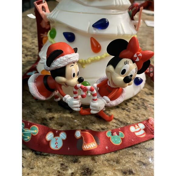 Disney Mickey Minnie Mouse CHRISTMAS TREE LIGHTS UP Holiday Popcorn Bucket 2020 main image 2